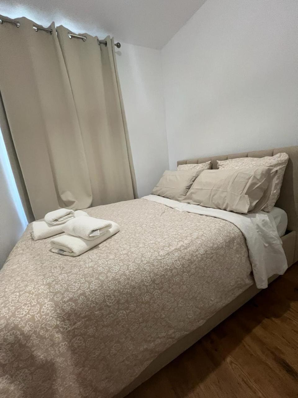 Appartement Au Coeur De Marais Dans Centre De Parijs